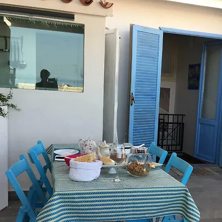 4 In Piazza Couette-café