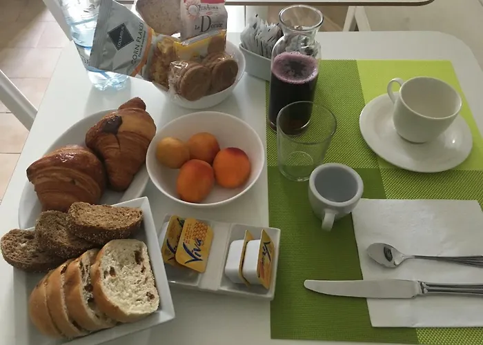 4 In Piazza Oda ve Kahvaltı Sorso