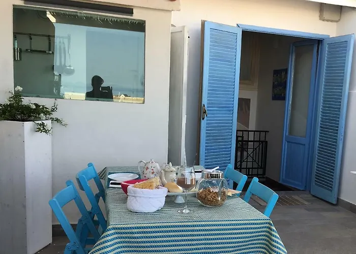 4 In Piazza Oda ve Kahvaltı